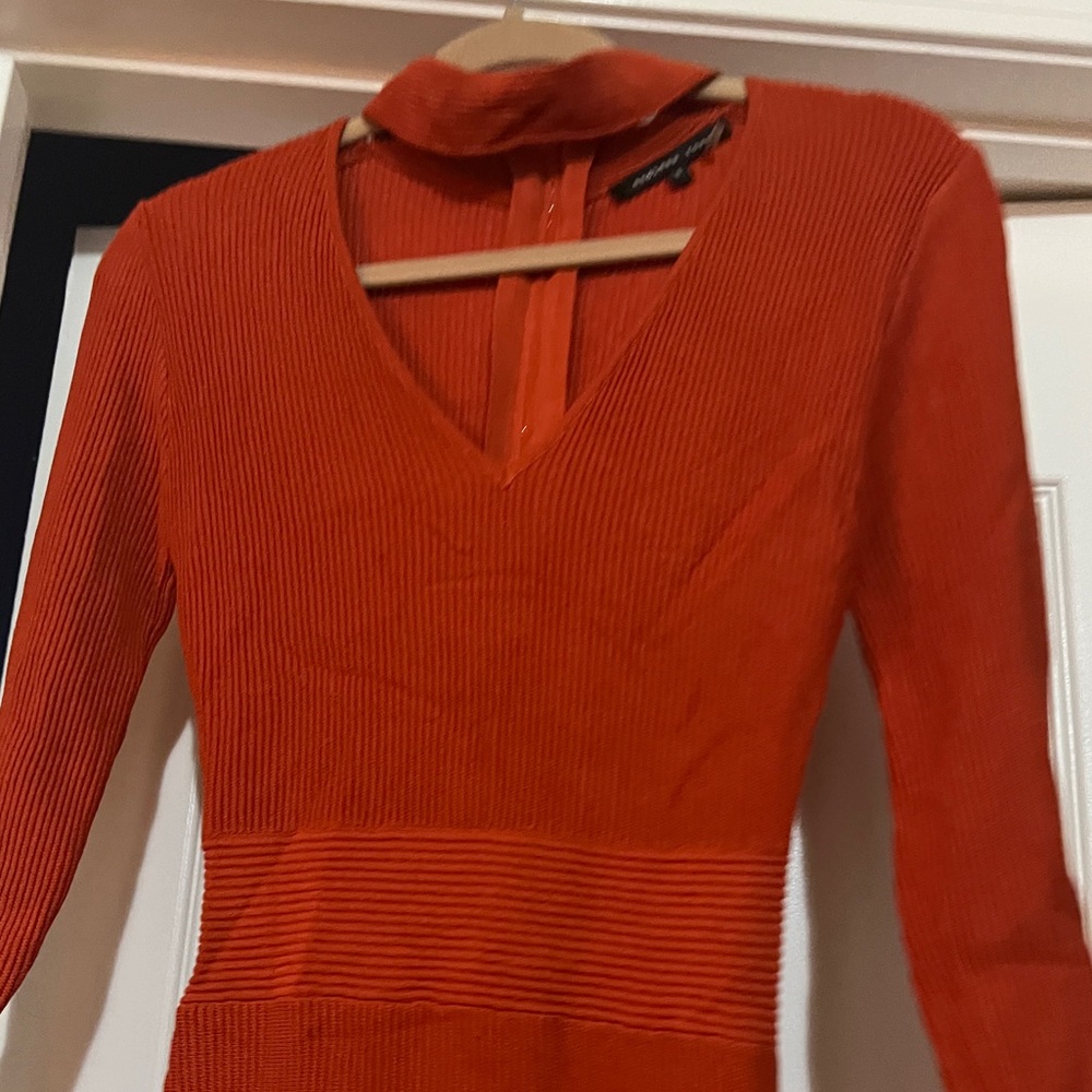 Dress - Picture 2 of 4